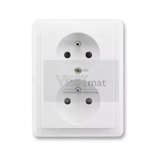 zásuvka 5512C-2349 B1 CLASSIC jasně bílá